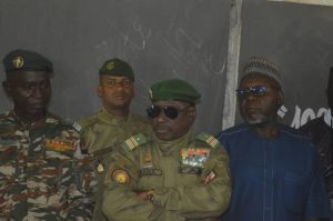 Le Colonel-Major Bana Alassane préside la rentrée scolaire à Dosso. La région se mobilise pour éradiquer l'abandon scolaire 