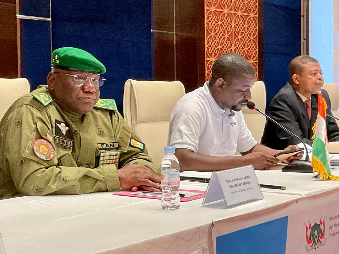 Lancée lundi , Qwiper est la première super-app nigérienne. Pensée localement, hébergée sur des serveurs nationaux, elle symbolise la souveraineté numérique du Niger et ouvre la voie à une révolution technologique sahélienne.