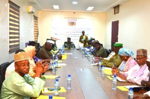 Le Niger a franchi un cap dans la réforme administrative avec la mise en place de l’Observatoire National de l’État Civil. Objectif : améliorer la collecte des données démographiques, réduire les retards bureaucratiques et soutenir une gouvernance fondée sur des statistiques fiables et inclusives.