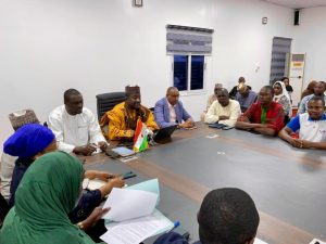 Le Niger lance deux comités pour structurer sa politique médiatique et lutter contre la désinformation en ligne.