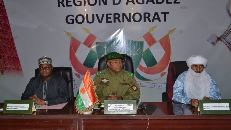 À Agadez, les autorités affûtent les préparatifs du Festival de l’Aïr 2025. Sécurité renforcée, concertation active, rayonnement culturel en ligne de mire.