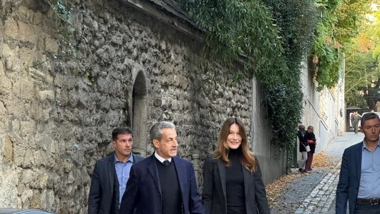 Nicolas Sarkozy débute sa peine de prison à Paris pour financement illégal de campagne. Une première dans l’histoire