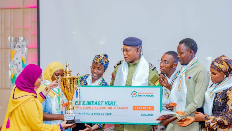 Le Hackathon "Zéro Plastique Niger" récompense les jeunes innovateurs à Niamey pour leurs solutions de recyclage. Une initiative portée par les autorités et les partenaires internationaux pour accélérer la transition écologique.
