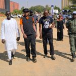 Le Colonel Garanké inspecte les chantiers urbains à Niamey et appelle à l’engagement citoyen pour une capitale moderne et solidaire.