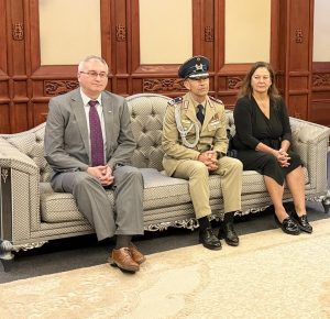 Niamey accueille les représentants de l’Allemagne, de l’OMS et de la BAD. Coopération renforcée en santé, développement et gouvernance.