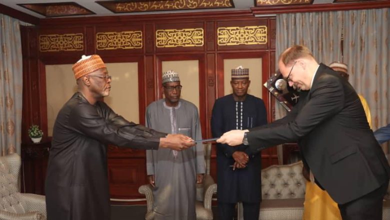 Niamey accueille les représentants de l’Allemagne, de l’OMS et de la BAD. Coopération renforcée en santé, développement et gouvernance.