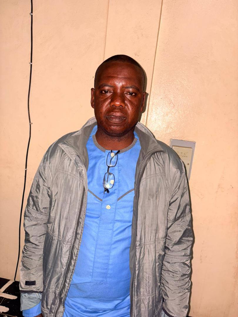 Opération anti-trafic à Say (Tillabéry) : La police démantèle un réseau de ravitaillement clandestin de carburant et de drogues lié aux groupes armés terroristes.