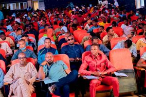 À Agadez, un programme de formation à l’entrepreneuriat cible mille jeunes pour lutter contre le chômage et prévenir l’extrémisme. Une initiative conjointe du CIPMEN et de l’OIM, saluée par les autorités locales.