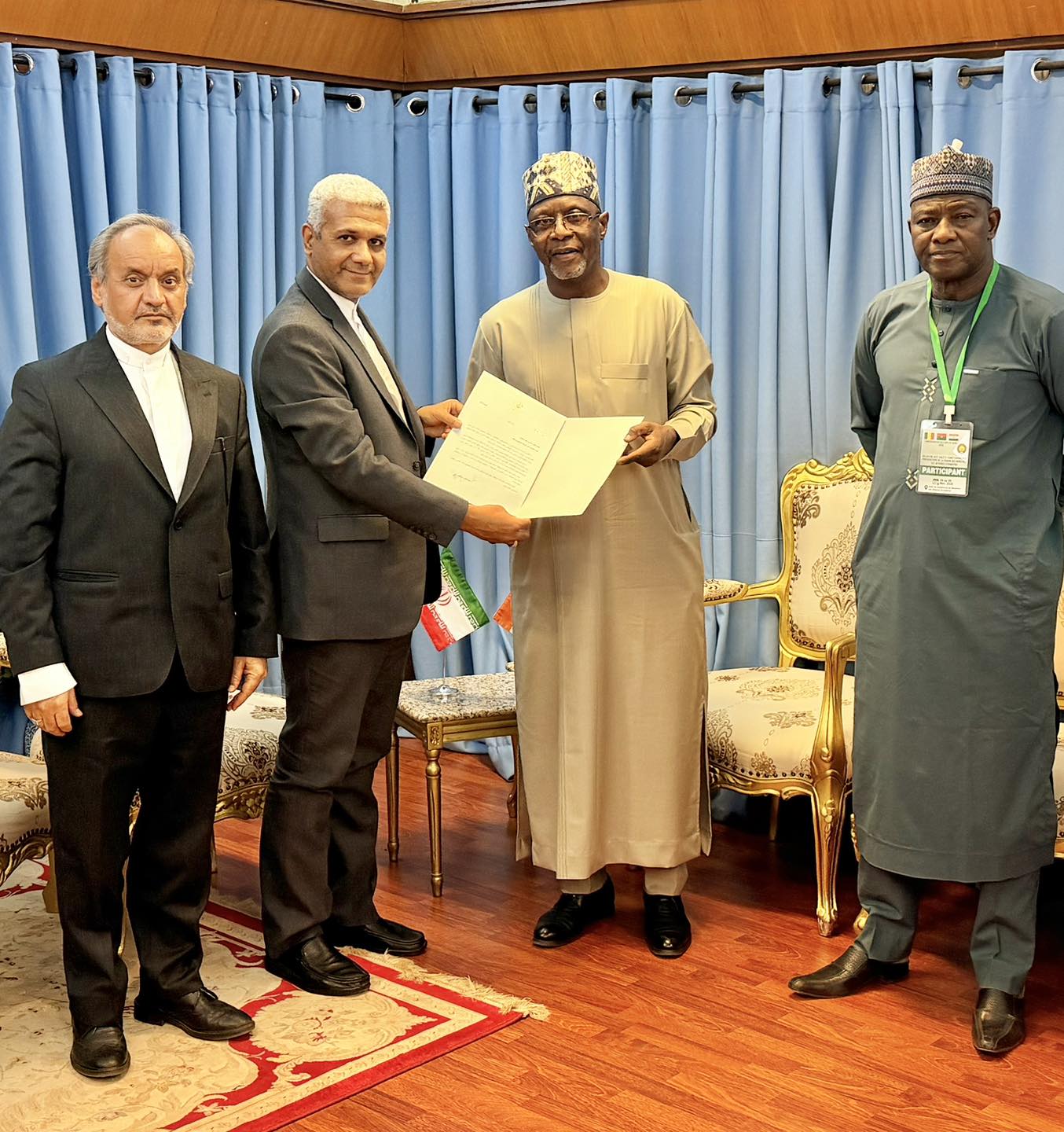 Ouagadougou : Le ministre nigérien Bakary Y. Sangaré reçoit l'envoyé spécial iranien. L'Iran invite l'AES à Téhéran pour développer une coopération.