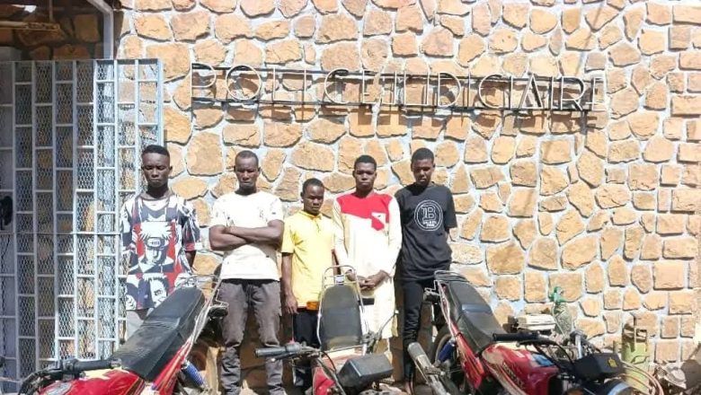 Opération coup de poing de la police à Niamey : démantèlement de trois réseaux criminels spécialisés dans le vol de véhicules et motos.