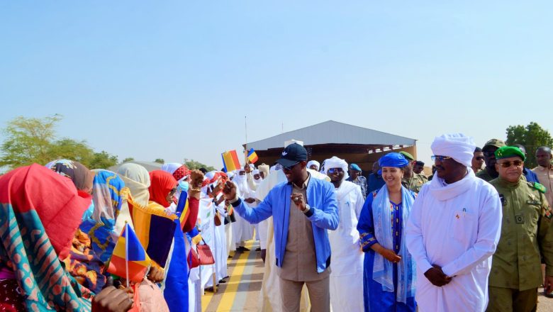 La 17ᵉ édition du Festival de l'Aïr lance les festivités à Iférouane. Le Niger accueille une délégation massive, dont le Tchad, invité d'honneur, dans une ambiance chaleureuse.