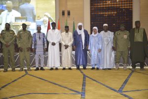 À Niamey, l'AES lance sa 3e réunion ministérielle et sa 1ère foire commerciale. Objectif : booster le « Made in AES » et consolider la souveraineté économique du Burkina, du Mali et du Niger.