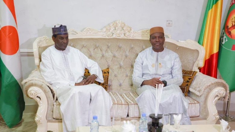 Le Premier ministre nigérien Ali Mahaman Lamine Zeine est à Bamako pour finaliser l'opérationnalisation de la BCID-AES.