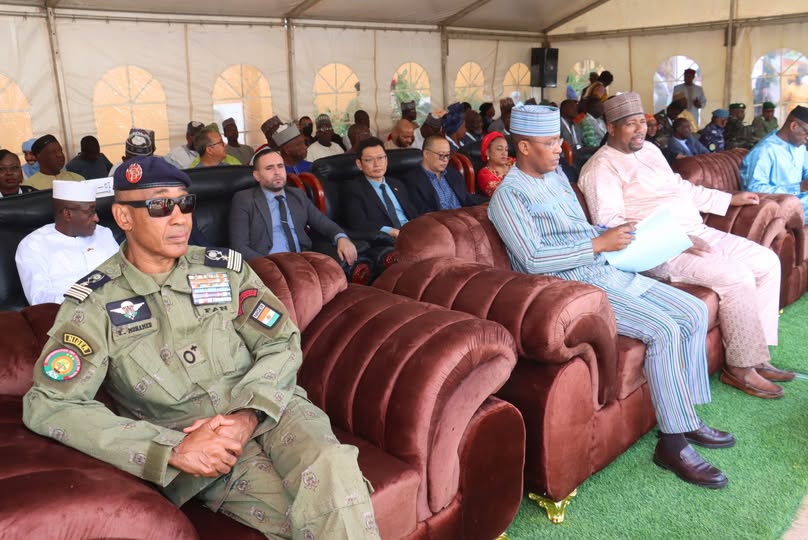 L'espace AES lance sa première foire à Niamey : produire, transformer et consommer local pour une économie forte. Les enjeux d'une intégration régionale réussie.