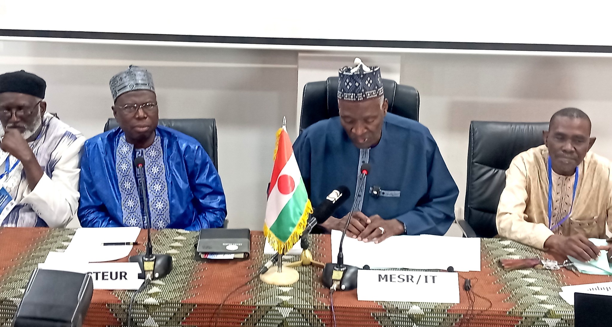 Le ministre Mamadou Saidou ouvre le forum doctoral à l'UAM : la recherche scientifique devient un levier stratégique pour la souveraineté du Niger et de l'AES.