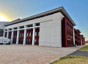 Inauguration historique à Bobo-Dioulasso : le Capitaine Ibrahim Traoré ouvre le CHU de Pala. Avec 500 lits et des équipements ultramodernes, ce nouveau centre de référence révolutionne l'offre de soins et la formation médicale au Burkina Faso