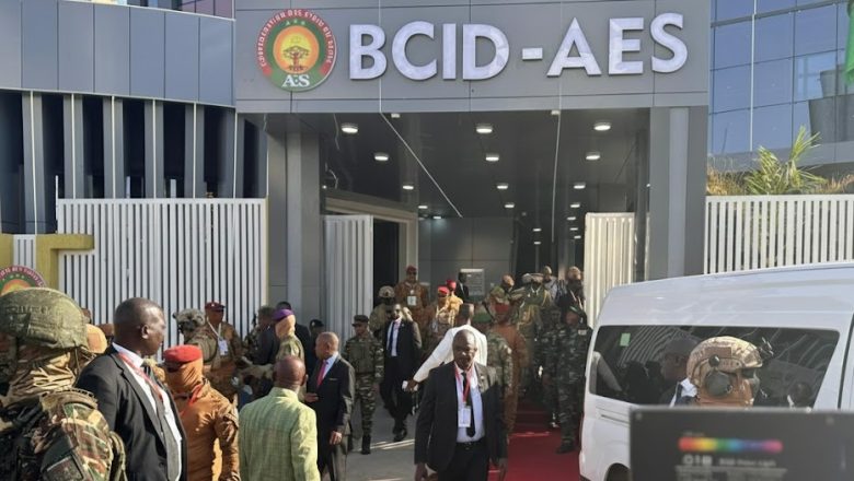 Bamako : les dirigeants de l'AES lancent la Banque Confédérale pour l'Investissement et le Développement. Avec 500 milliards de FCFA, l'Alliance s'offre les moyens de sa souveraineté économique et financer son avenir.