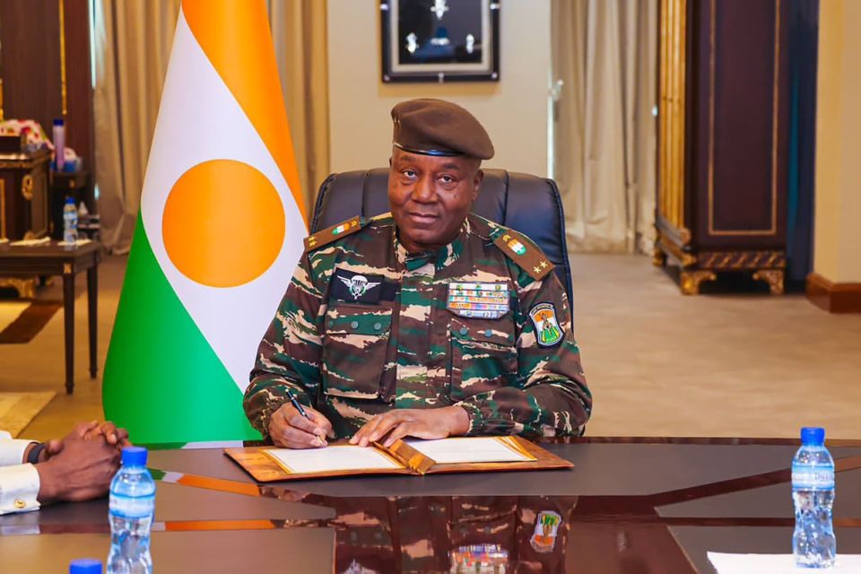 Niger : Le président Tiani dissout 9 organismes d&rsquo;État par décret