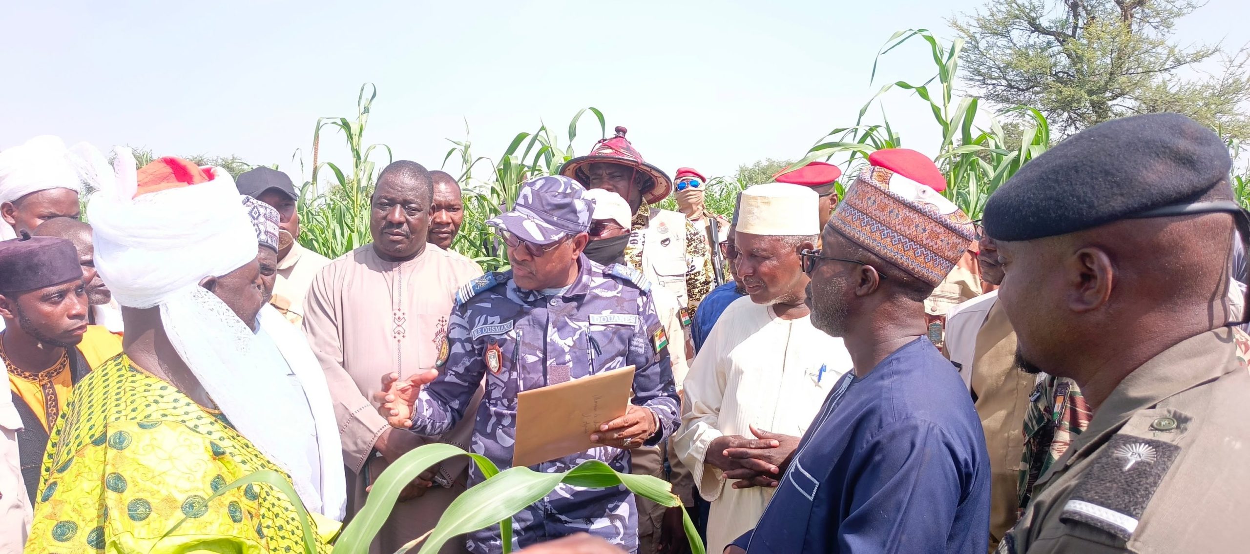 Magaria et Doungass : le ministre de l’Agriculture suit la campagne agro-pastorale